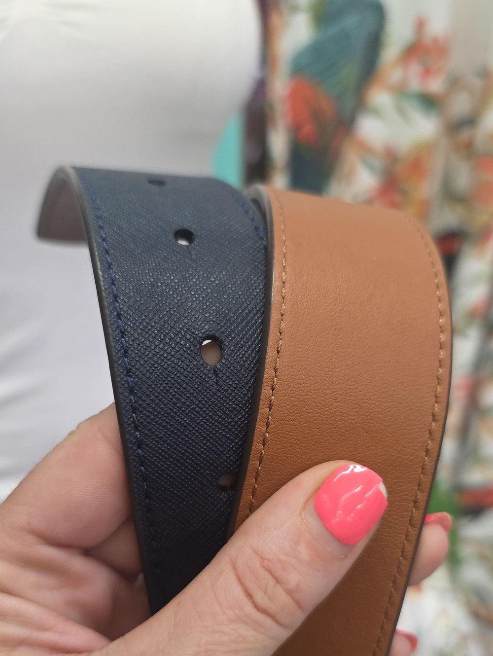 Tory Burch Reverisable Logo Buckle Leather Waist Belt Dark Blue And Tan - Picture 6 of 9